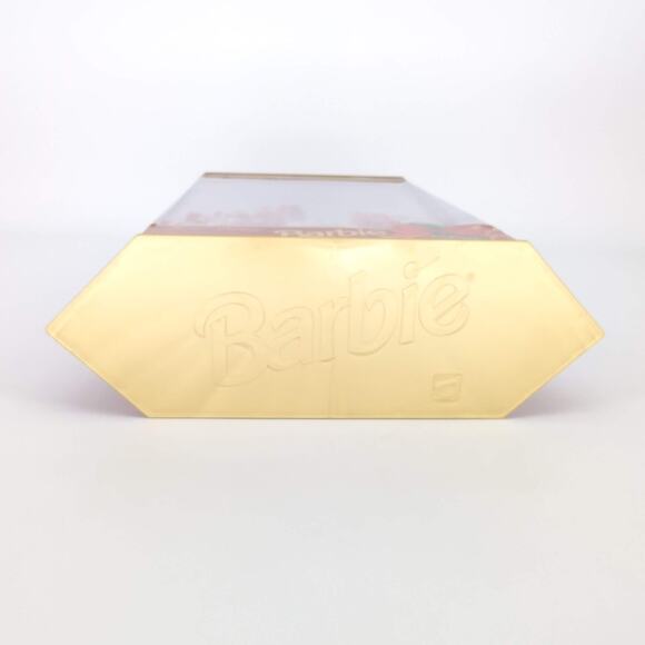 Happy Holidays 1997 Special Edition Mattel Barbie Doll 17832 - NRFB / NIB - Picture 3 of 15